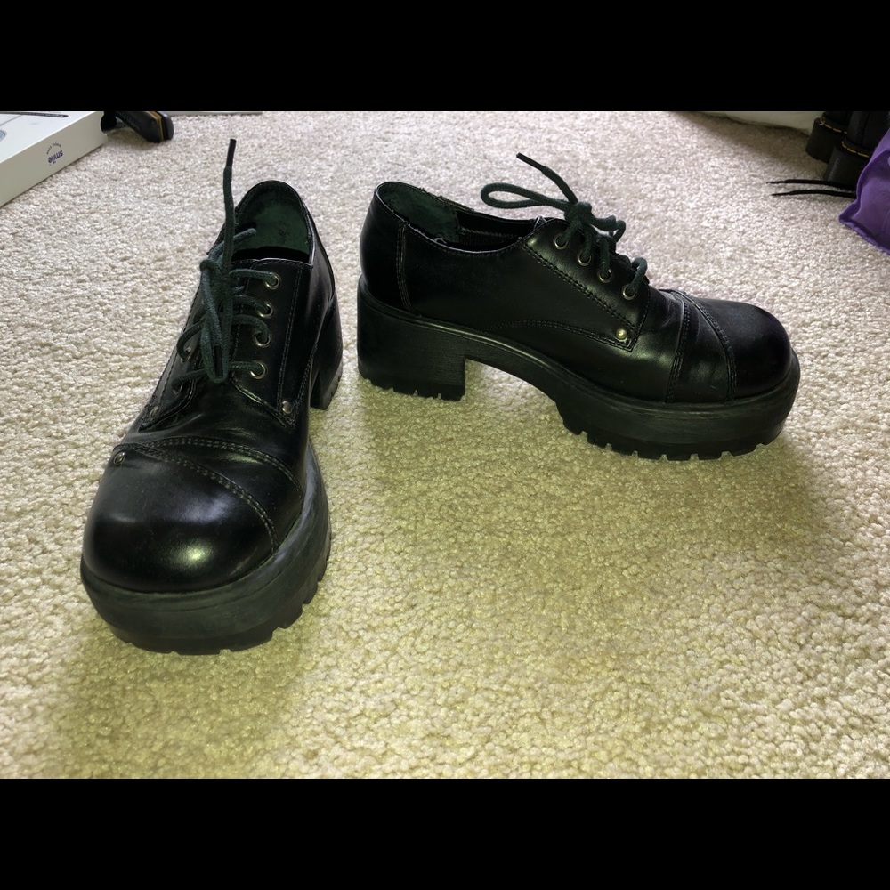 Vintage PRIMA platform sneakers